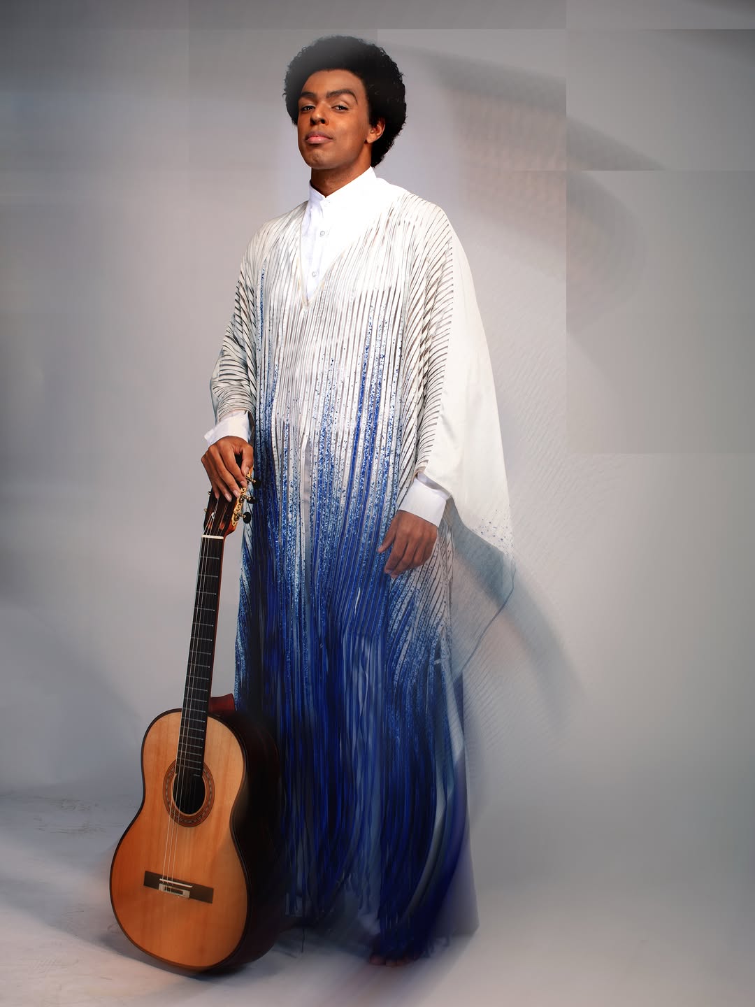 Gui Ventura interpretará Gilberto Gil em novo musical dirigido por Miguel Falabella
