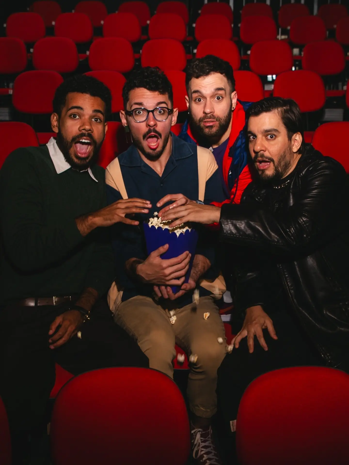 Espetáculo Não É Um Filme anuncia temporada 2026 no Teatro Pequeno Ato após sessões esgotadas