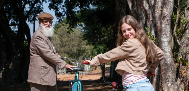 “Sobre Filmes e Bicicletas” protagonizado por Bruna Rodrigues terá sua a primeira exibição em Minas Gerais